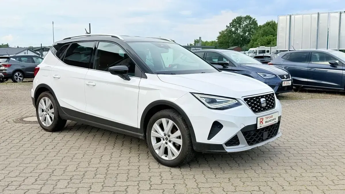 Gebraucht Seat Arona Xperience 110 PS (80 kW) 2023 Weiß SUV