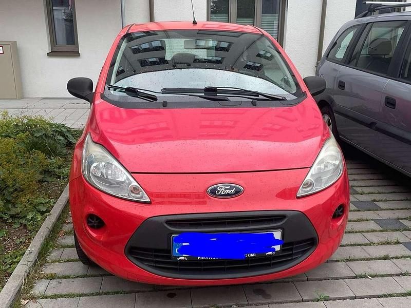 Rot Gebraucht 2009 Ford Ka Trend Kleinwagen | 1.600 € (Guter Preis) - Bild 1/4
