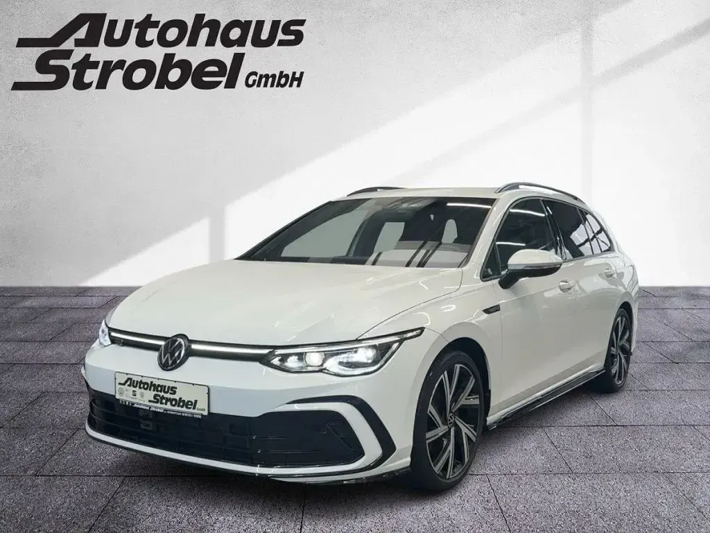 Gebraucht VW Golf VIII R-line 190 PS (139 kW) 2022 Pure white Kombi