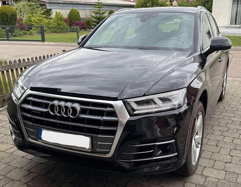 Schwarz Gebraucht 2019 Audi Q5 S-Line SUV | 30.900 € (Guter Preis) - Bild 1/4