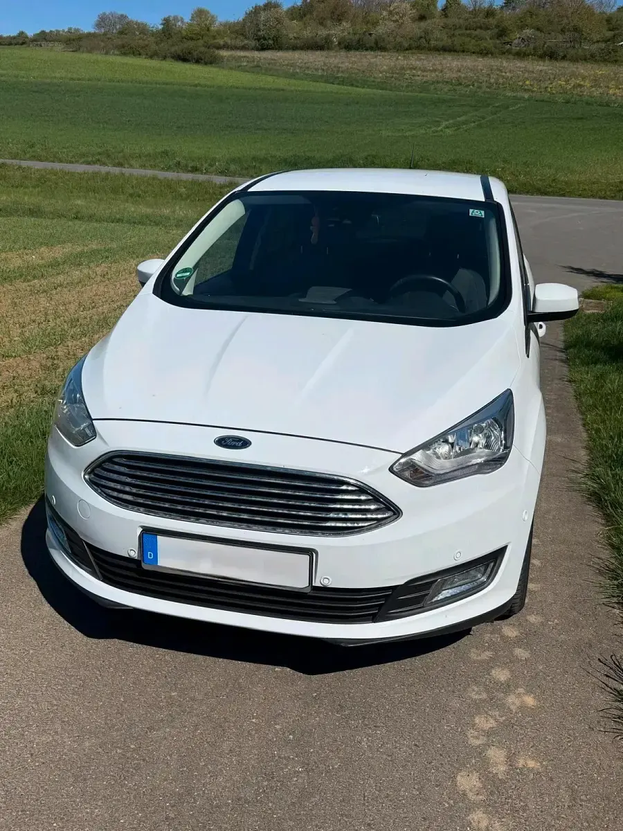 Używany Ford C-MAX Titanium 150 KM (110 kW) 2017 Biały Minivan