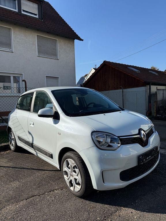 Gebraucht Renault Twingo 65 PS (47 kW) 2021 Weiß Kleinwagen