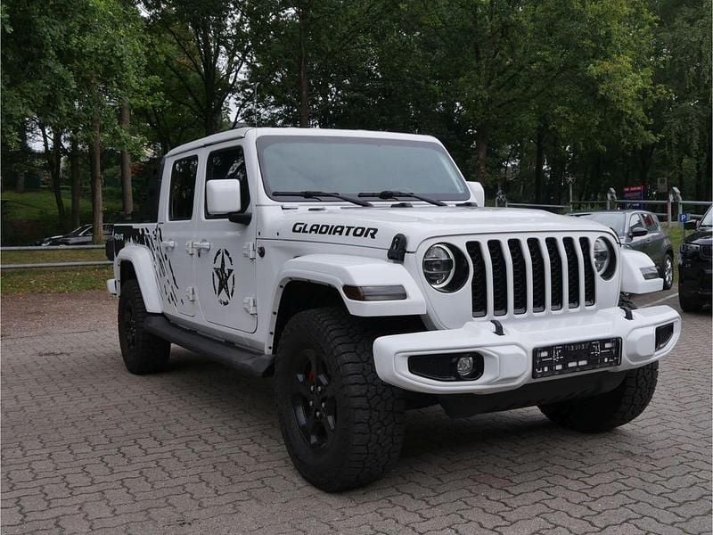 Gebraucht Jeep Gladiator Overland 284 PS (208 kW) 2020 Weiß Abholung