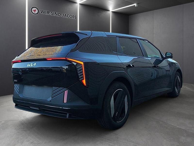 Neu Kia EV4 Earth 150 kW (204 PS) 2026 Schwarz Limousine