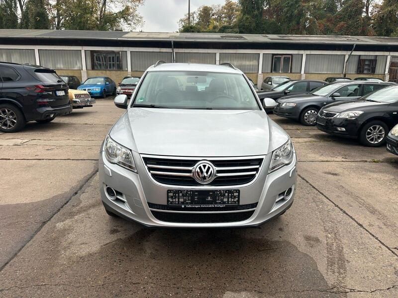 Silber Gebraucht 2010 VW Tiguan SUV | 5.990 € (Fairer Preis) - Bild 1/4