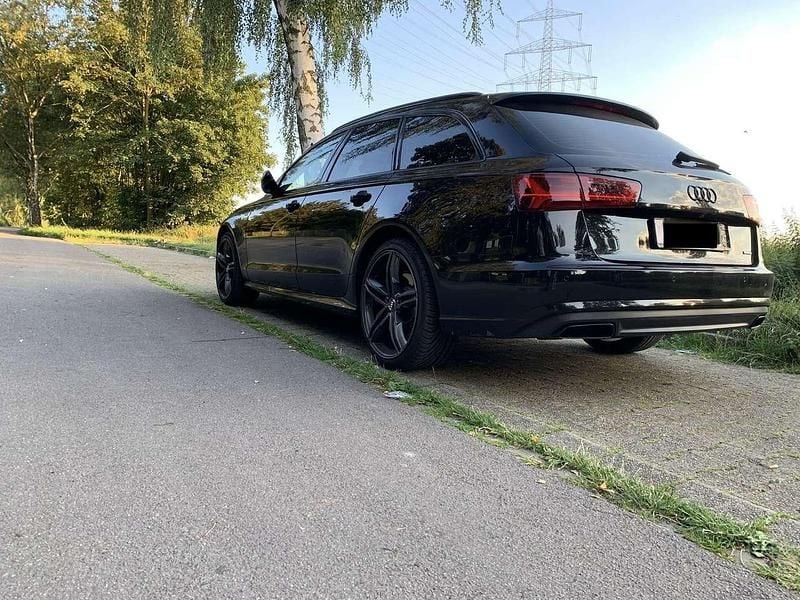 Schwarz Gebraucht 2015 Audi A6 Comfort Kombi | 20.000 € (Fairer Preis) - Bild 1/4