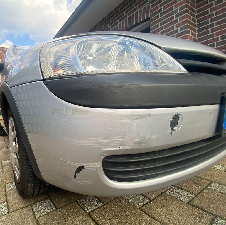 Second-hand Opel Corsa Comfort 75 CP (55 kW) 2001 Argintiu Hatchback