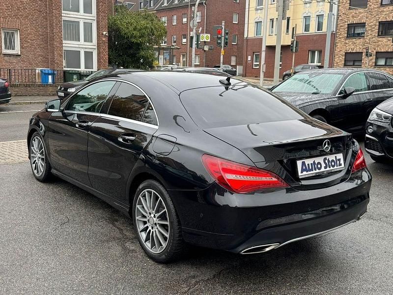 Gebraucht Mercedes CLA180 AMG line 122 PS (89 kW) 2018 Schwarz Limousine
