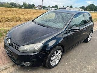 Schwarz Gebraucht 2010 VW Golf VI Team Limousine | 2.900 € (Guter Preis) - Bild 1/4