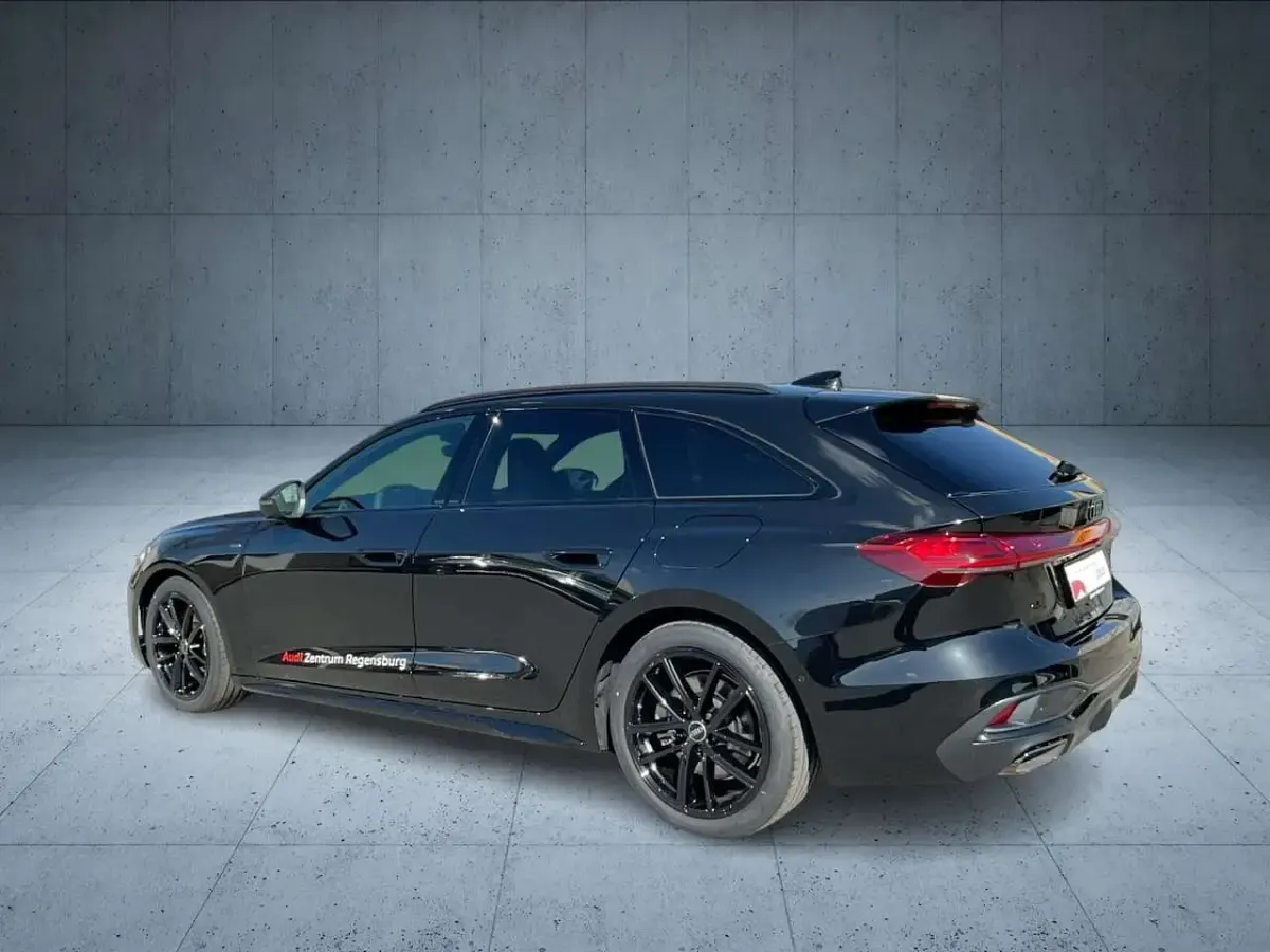 Gebraucht Audi A5 Sport 299 PS (219 kW) 2026 Schwarz (mythosschwarz) Kombi