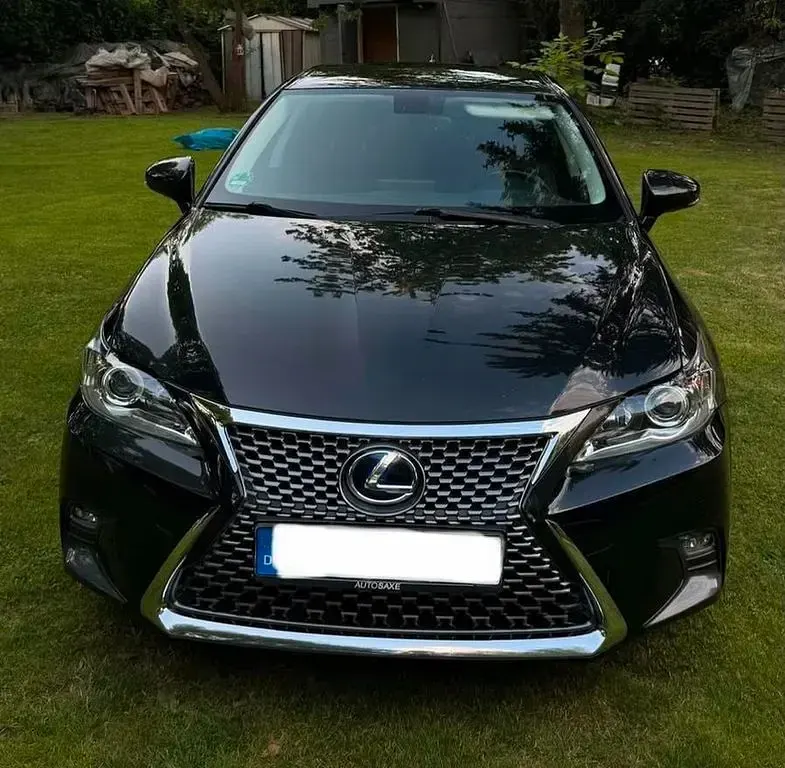Gebraucht Lexus CT200h 136 PS (100 kW) 2018 Schwarz Limousine