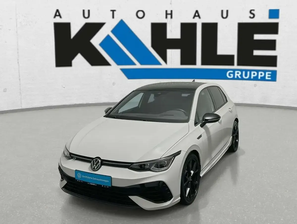 Gebraucht VW Golf VIII R 320 PS (235 kW) 2022 Weiß Limousine