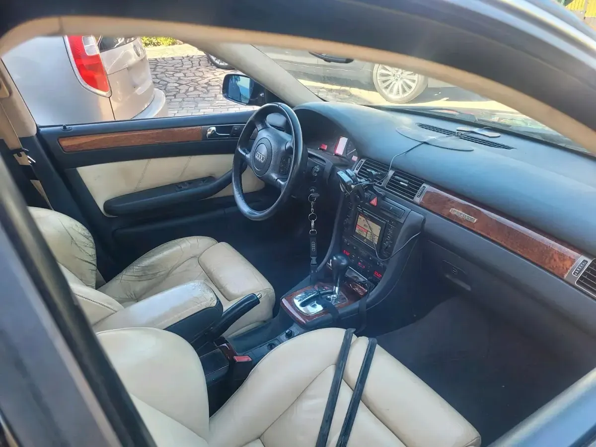 Gebraucht Audi A6 Sport 180 PS (132 kW) 2001 Andere farben Kombi