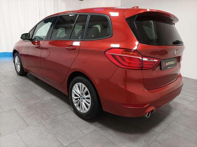 Gebraucht BMW 218 Gran Tourer 136 PS (100 kW) 2021 Sunset orange metallic Van / Kleinbus