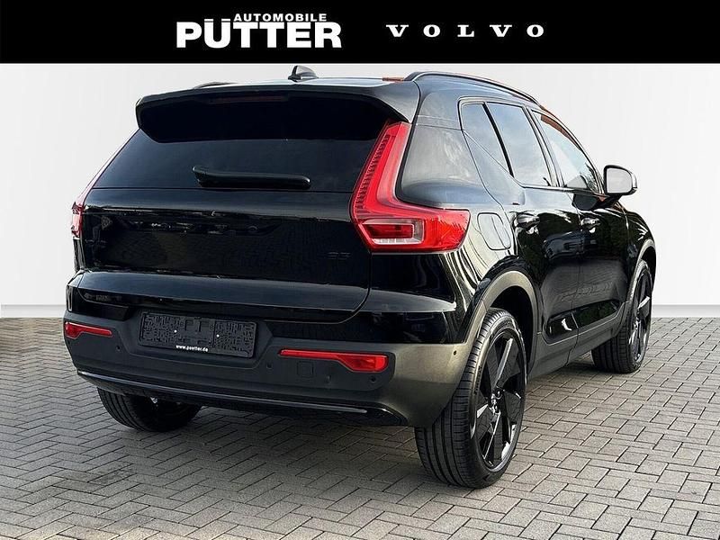 Gebraucht Volvo XC40 Plus 163 PS (119 kW) 2025 Schwarz SUV