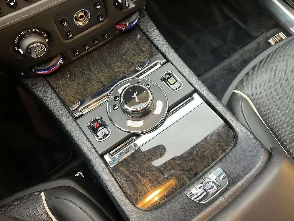Usata Rolls Royce Wraith 632 CV (464 kW) 2014 Nero Coupé