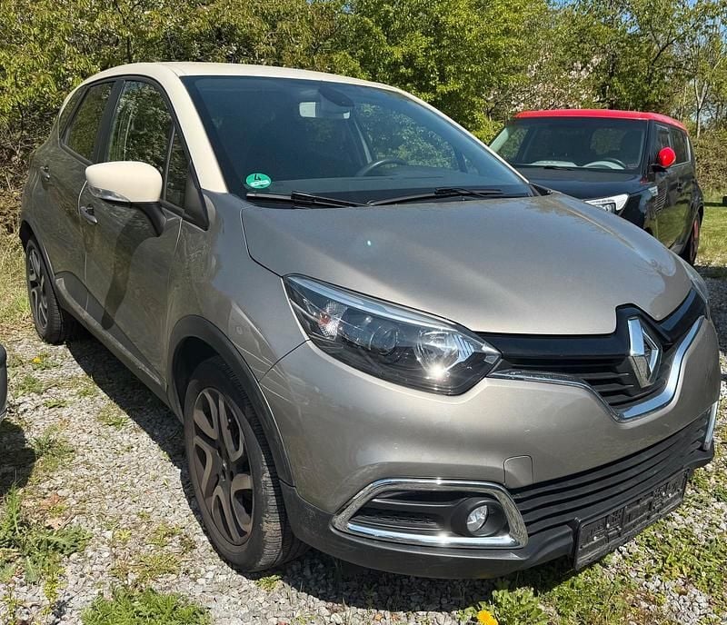 Gebraucht Renault Captur 90 PS (66 kW) 2015 Beige SUV