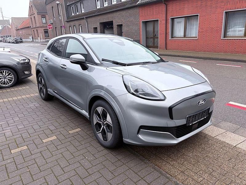 Neu Ford Puma Gen-E 124 kW (169 PS) 2025 Silber SUV