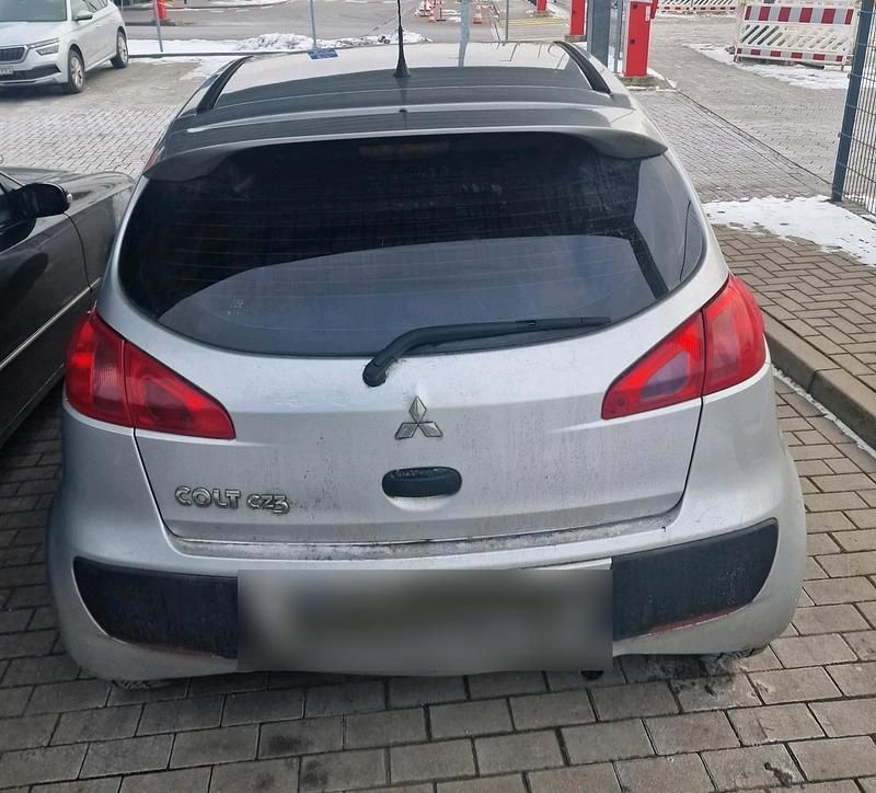 Gebraucht Mitsubishi Colt 70 PS (51 kW) 2007 Silber Limousine