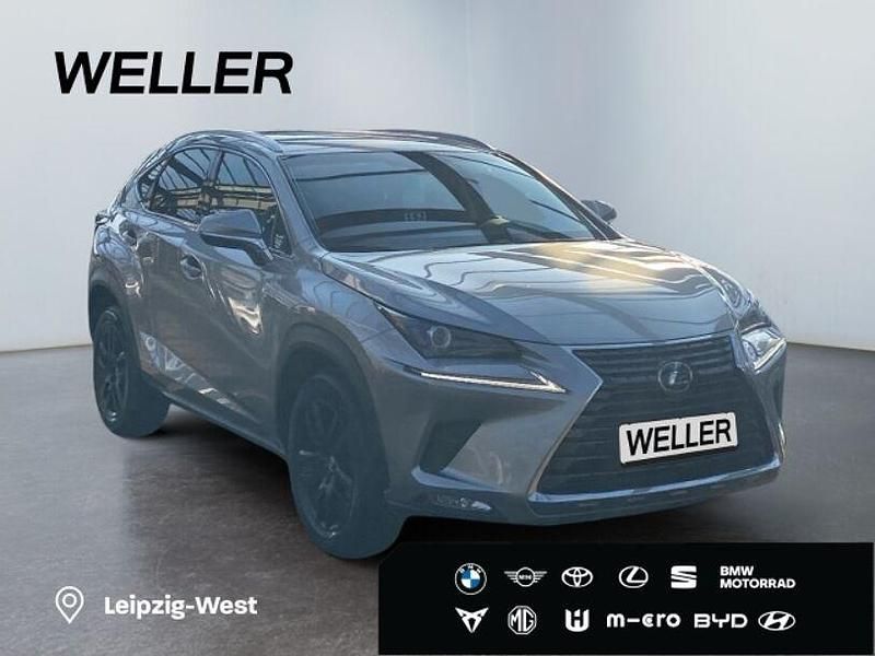 Gebraucht Lexus NX300h E-FOUR 155 PS (114 kW) 2019 Silber SUV