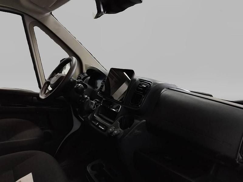 Gebraucht Peugeot Boxer 140 PS (102 kW) 2024 Weiß Van