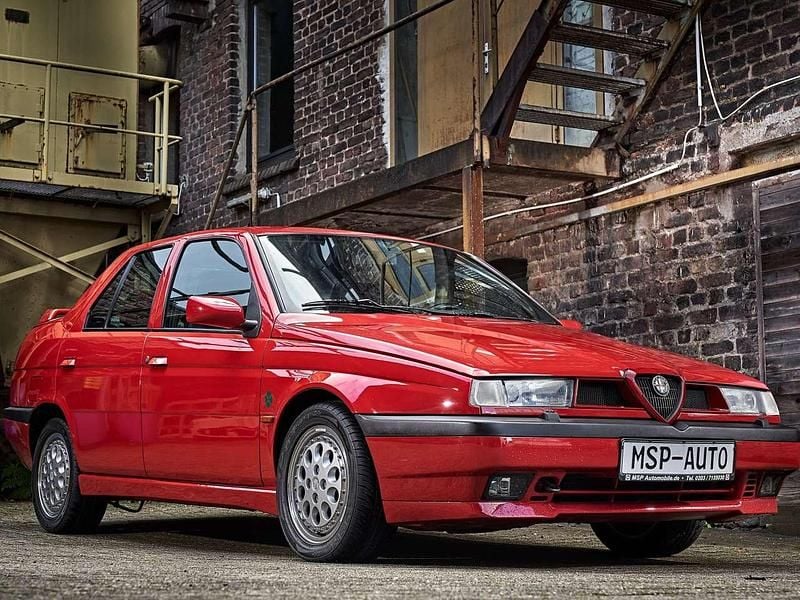 Gebraucht Alfa Romeo 155 189 PS (139 kW) 1994 Rosso Limousine