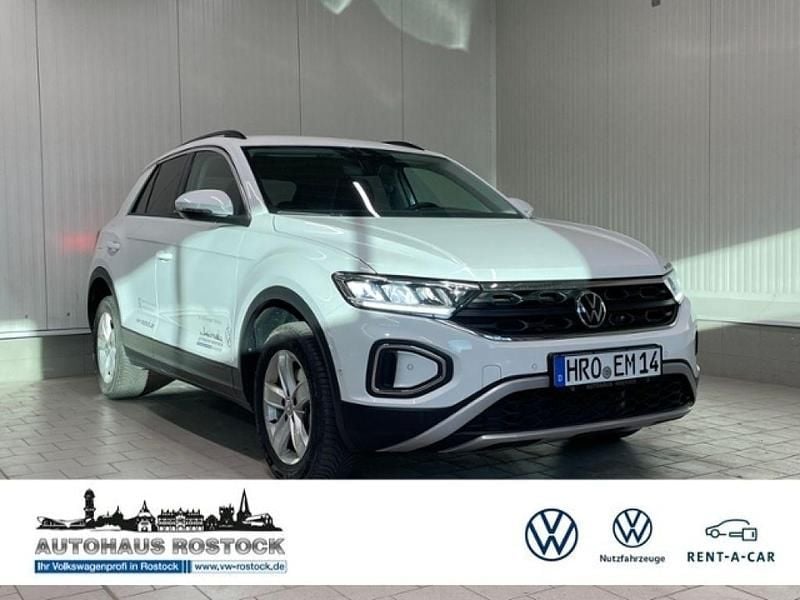 Pure white Gebraucht 2024 VW T-Roc Move SUV | 28.979 € (Teuer) - Bild 1/4