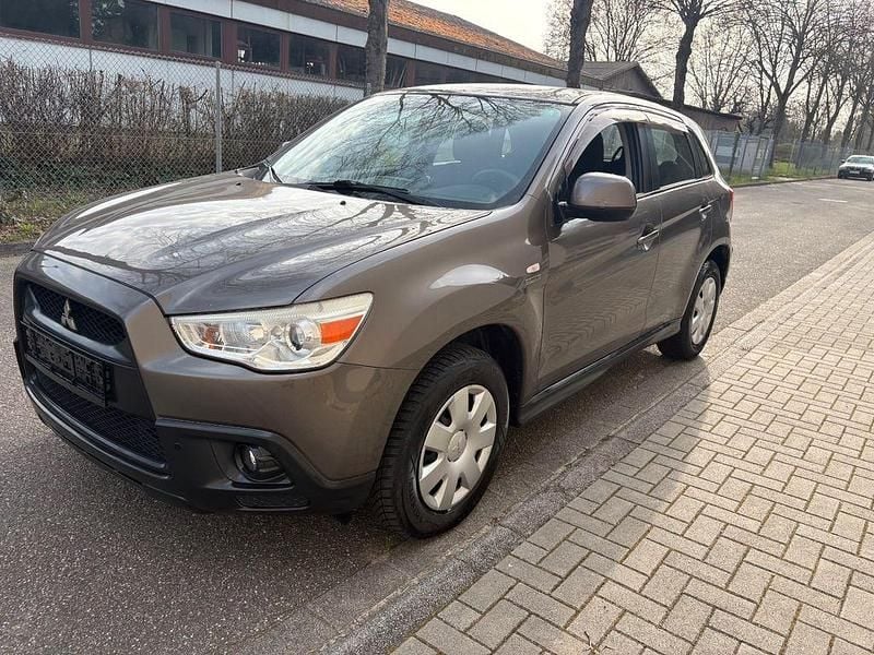 Gebraucht Mitsubishi ASX 150 PS (110 kW) 2012 Braun SUV