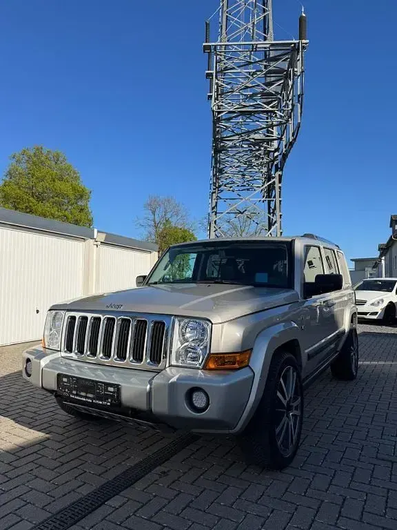 Second-hand Jeep Commander 231 CP (169 kW) 2011 Gri SUV