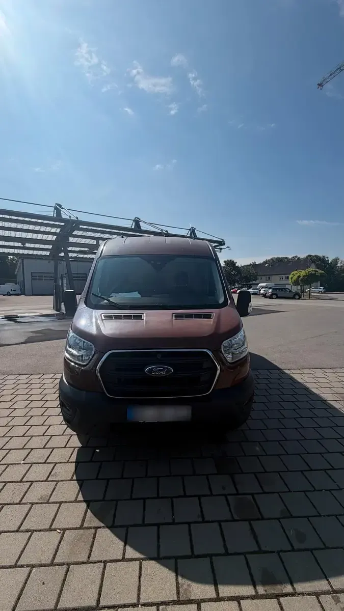 Gebraucht Ford Transit 131 PS (96 kW) 2021 Braun Van