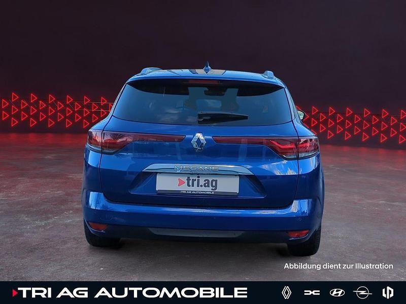 Gebraucht Renault Mégane IV Intens 140 PS (102 kW) 2023 Blau Limousine