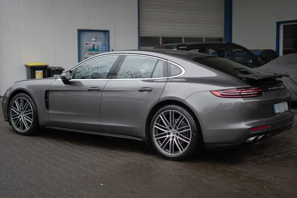 Gebraucht Porsche Panamera 4S 441 PS (324 kW) 2016 Grau Kleinwagen
