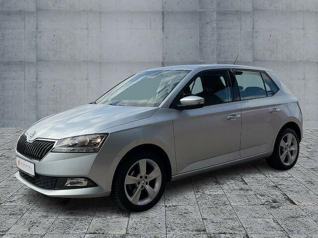 Gebraucht Skoda Fabia Cool Plus 60 PS (44 kW) 2019 Brilliantsilber metallic Kleinwagen