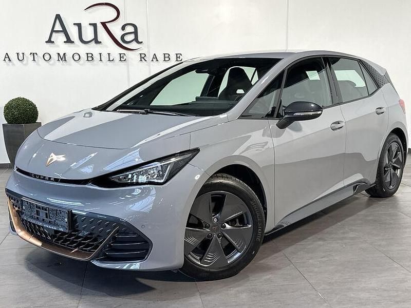 Grau Gebraucht 2023 Cupra Born Kleinwagen | 24.749 € (Fairer Preis) - Bild 1/4