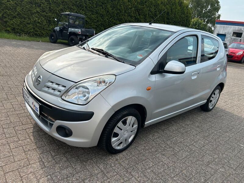 Silber Gebraucht 2009 Nissan Pixo Acenta Kleinwagen | 5.950 € (Teuer) - Bild 1/4