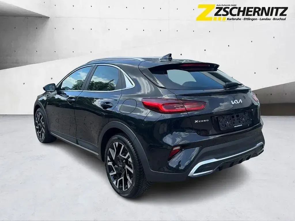 Gebraucht Kia XCeed Vision 140 PS (102 kW) 2025 (1k) zilinaschwarz met. SUV
