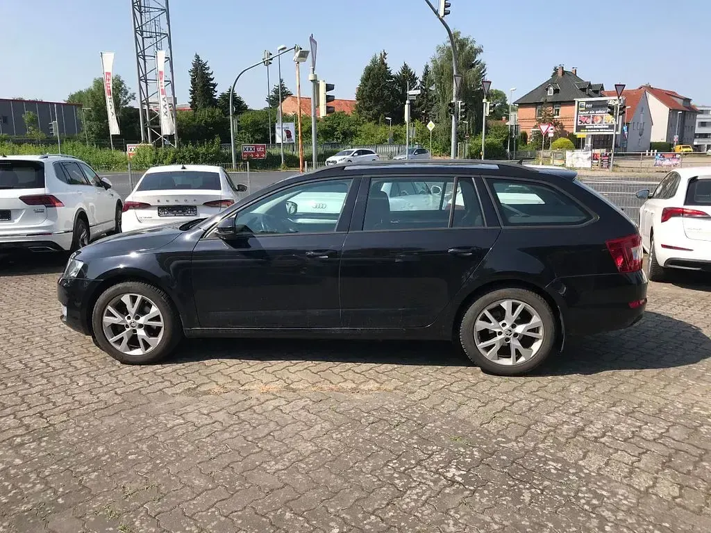 Gebraucht Skoda Octavia Style 150 PS (110 kW) 2016 Schwarz Kombi