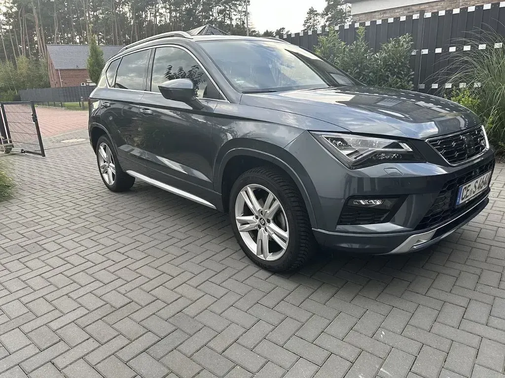 Używany Seat Ateca FR 150 KM (110 kW) 2019 Szary SUV