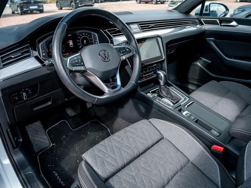 Gebraucht VW Passat GTE 218 PS (160 kW) 2022 Weiß Kombi