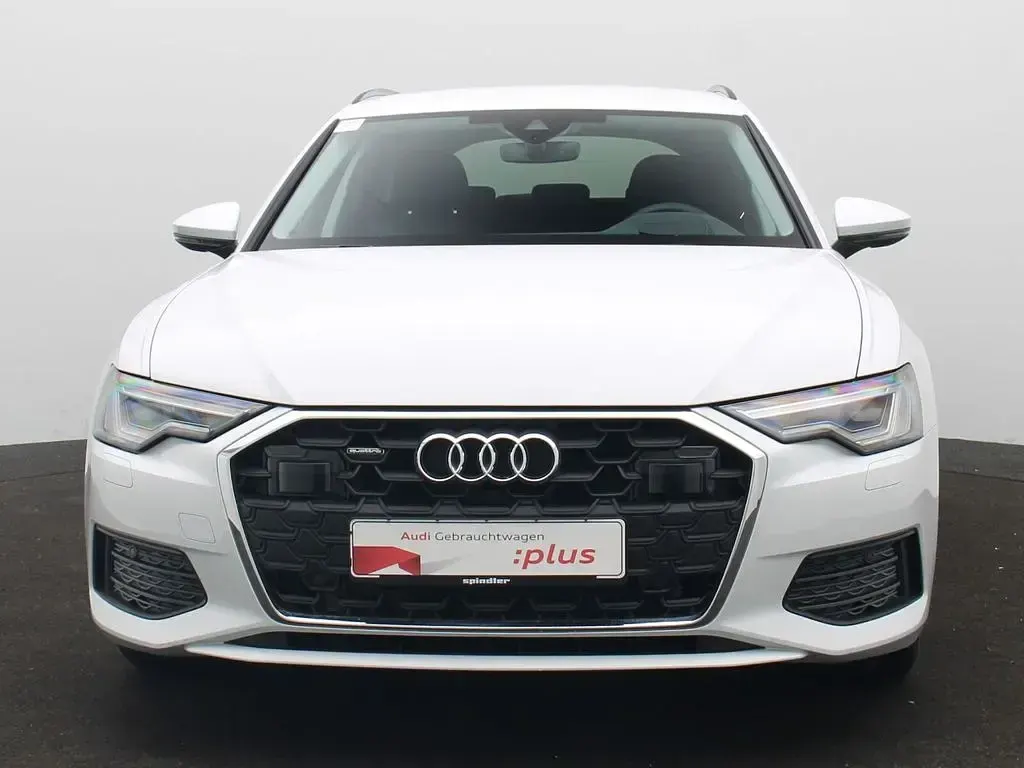Gebraucht Audi A6 Basis 204 PS (150 kW) 2024 Gletscherweiß metallic Kombi