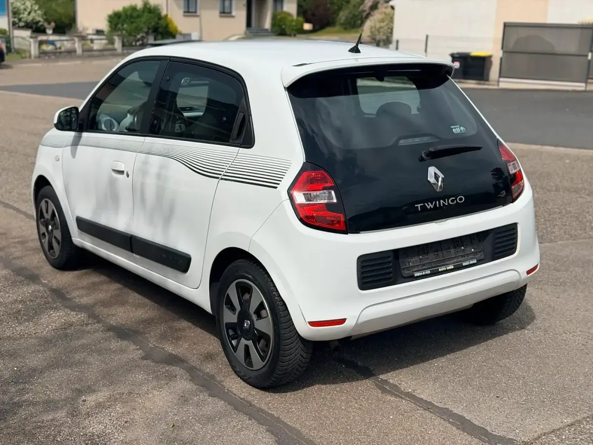 Gebraucht Renault Twingo SE 70 PS (51 kW) 2014 Weiß Kleinwagen