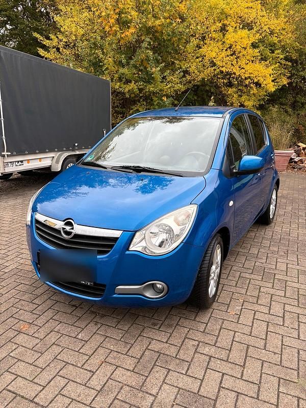 Blau Gebraucht 2010 Opel Agila Kleinwagen | 3.300 € (Fairer Preis) - Bild 1/4