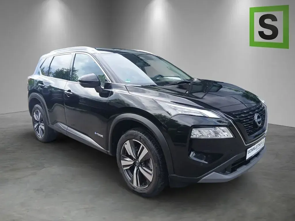 Gebraucht Nissan X-Trail N-Connecta 204 PS (150 kW) 2023 Schwarz SUV