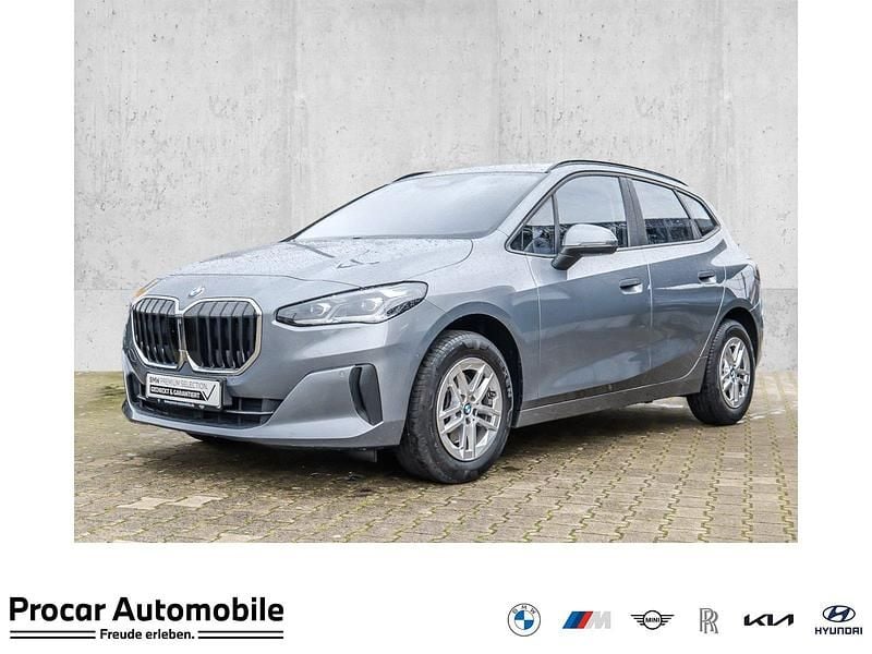 Grau Gebraucht 2023 BMW 218 Active Tourer Advantage Van / Kleinbus | 24.444 € (Guter Preis) - Bild 1/4