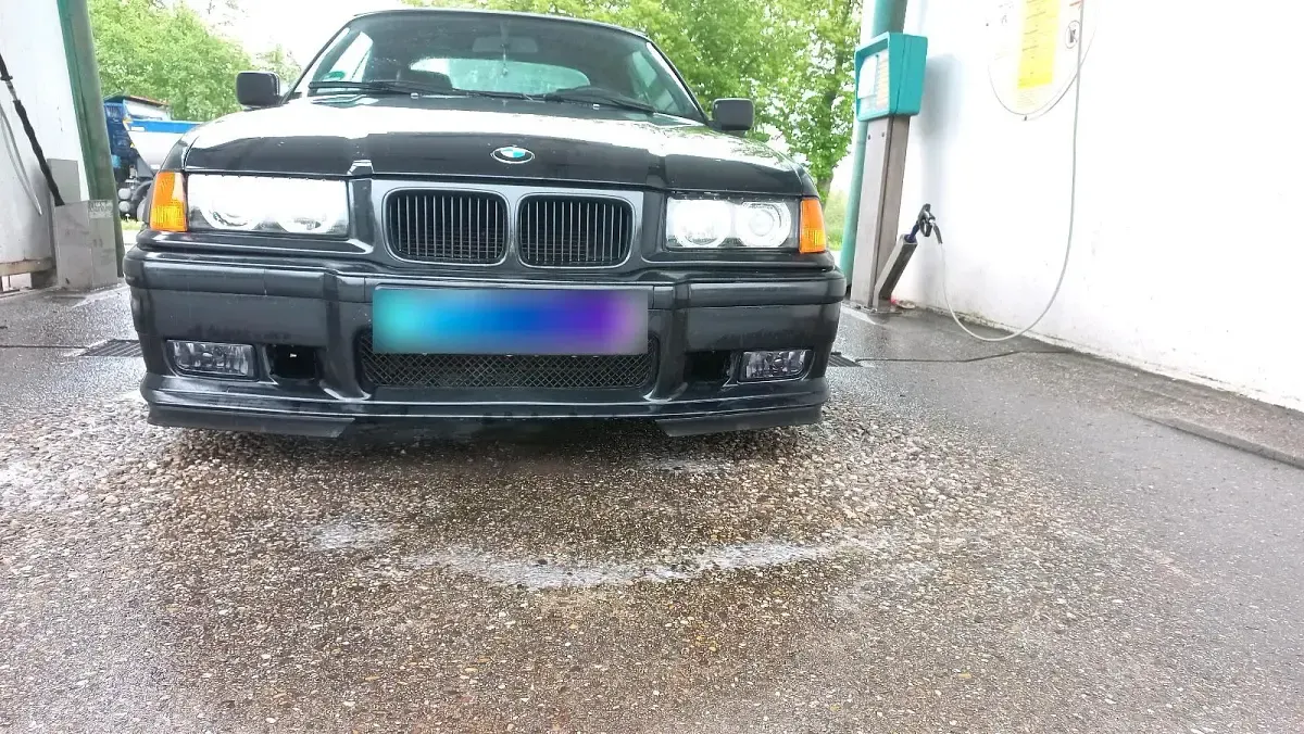 Gebraucht BMW 318 118 PS (86 kW) 1995 Schwarz Cabrio