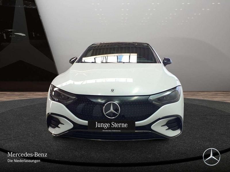 Gebraucht Mercedes EQE350 AMG 235 kW (320 PS) 2025 Weiß Limousine