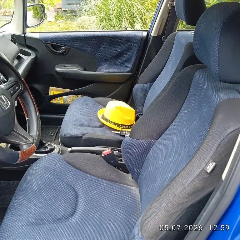 Gebraucht Honda Jazz S 90 PS (66 kW) 2011 Blau Kleinwagen