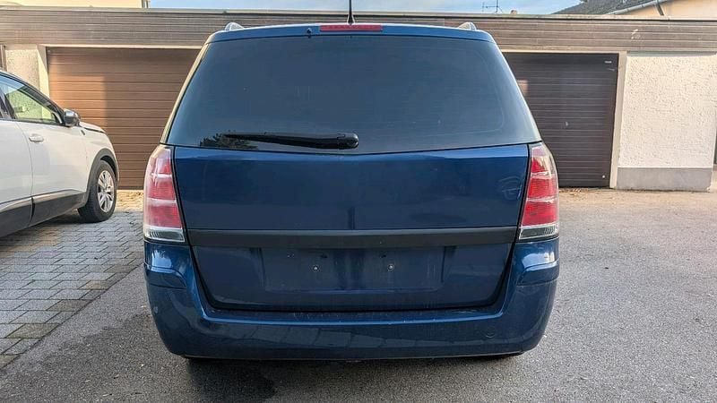 Gebraucht Opel Zafira 150 PS (110 kW) 2005 Blau Van / Kleinbus