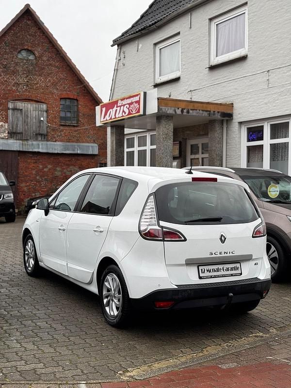 Gebraucht Renault Scénic III LIMITED 110 PS (80 kW) 2016 Weiß Van / Kleinbus