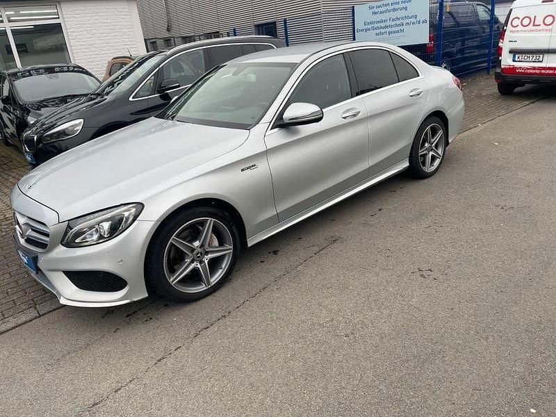 Gebraucht Mercedes C180 AMG line 116 PS (85 kW) 2018 Silber Limousine